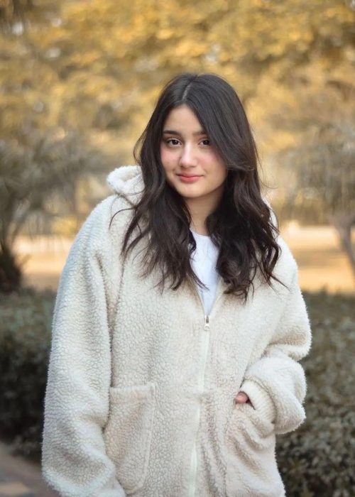 Escort-Girls-Karachi