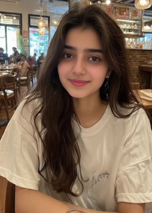 Escorts-Karachi